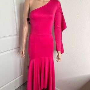 Bebe One shoulder Pin long sleeve high low dress in size XS